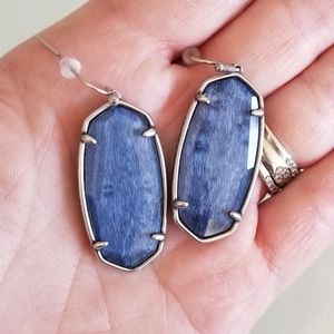 Kendra Scott Jewelry - Kendra Scott Navy Wood Elles Kendra Scott Jewelry - Kendra Scott Navy Wood Elles